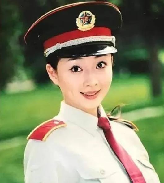 殷桃现任丈夫（再次凭“郑娟”火出圈）