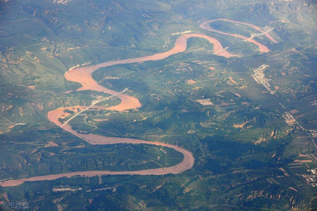 长江最后汇入什么海_长江有没有改过道 长江最后汇入什么海_长江有没有改过道