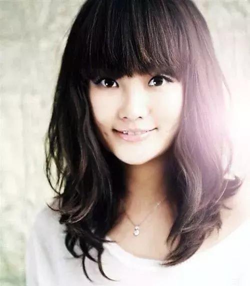 王菲个人简历及资料（被誉为王菲接班人）(5)