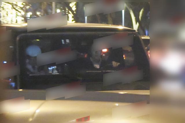 王宝强冯清疑同居原因（王宝强和女友罕见出席家庭聚会）(7)