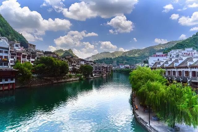 五一小长假来临旅游攻略（这10个超美又小众的旅行地）(29)