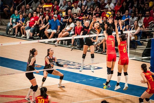 世联赛中国女排亚军 李盈莹、袁心玥、刁琳宇进入最佳阵容