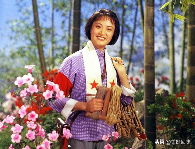 杨春霞饰演的白骨精（样板戏杜鹃山柯湘西游记白骨精）(8)