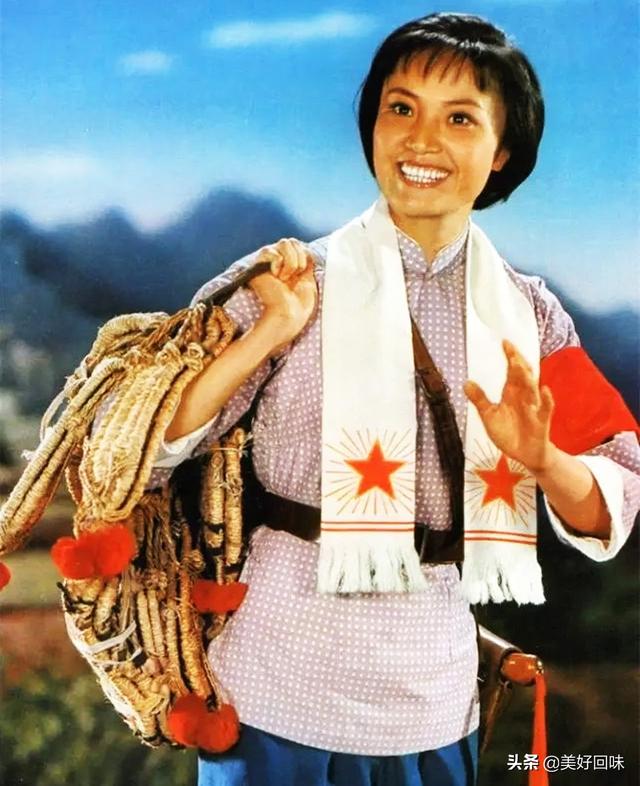 杨春霞饰演的白骨精（样板戏杜鹃山柯湘西游记白骨精）(6)