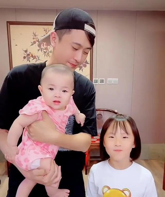 杨帆和妻子现状（娶平凡妻子李松奇）(14)