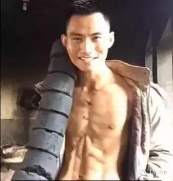 成都娃娃脸网红 锥子脸才是网红吗(16)