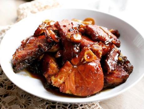 上海熏鱼的详细做法（上海熏鱼家常做法）(1)