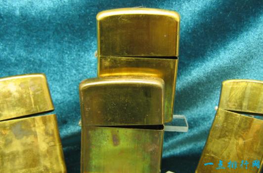 zippo最贵打火机排行（细数世界最贵打火机）(2)