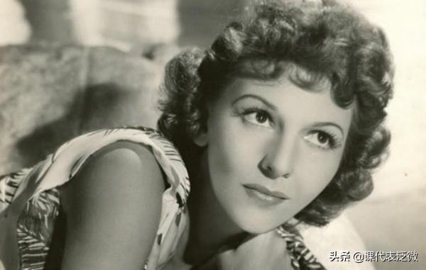 北京中产富婆人设崩塌（充值5000万住洗浴中心）(10)