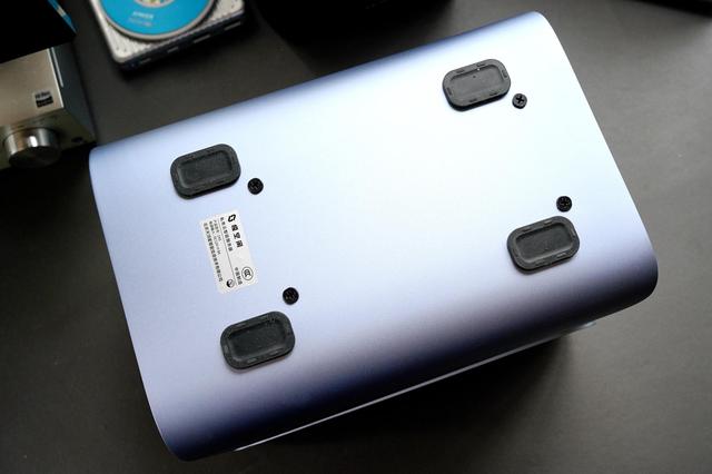 极空间z4s测评（零基础也能轻松上手）(6)