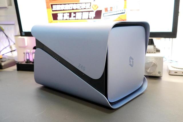 极空间z4s测评（零基础也能轻松上手）(2)