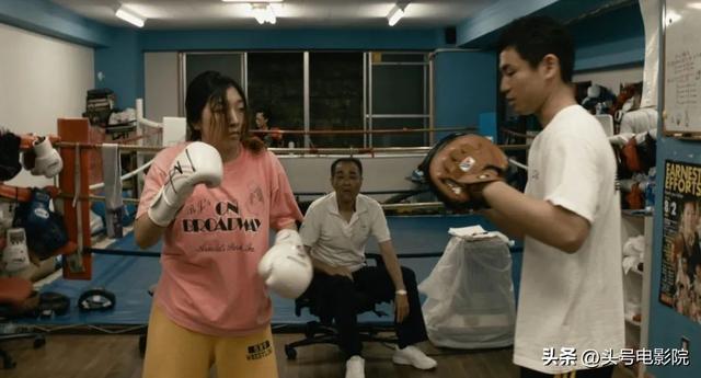 贾玲120斤胖了（40岁拍新片演女拳击手）(18)