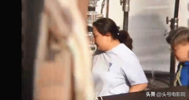 贾玲120斤胖了（40岁拍新片演女拳击手）(2)