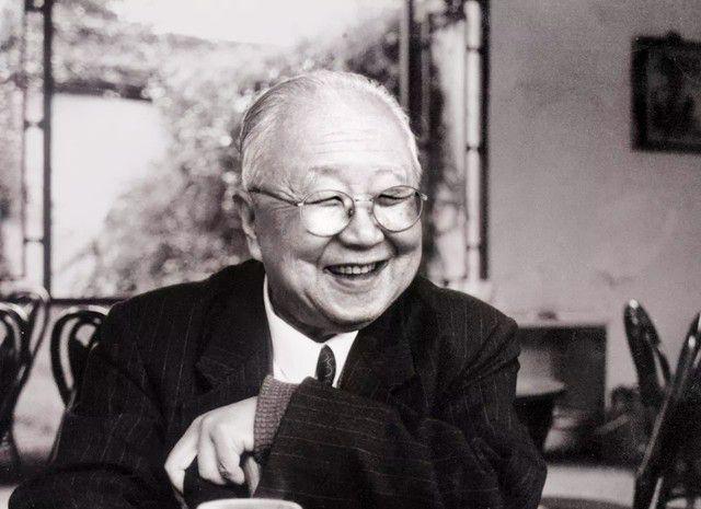 李叔同的书法与启功哪个顶级(20世纪十大杰出书法家为何没有他)(45)