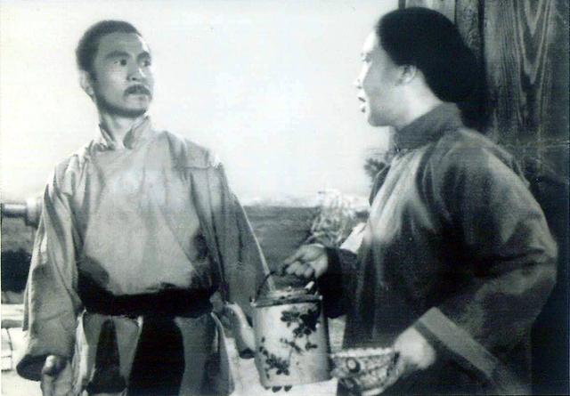 常香玉朝阳沟戏曲（人欢马叫进北京&nbsp;常香玉和任宏恩联袂主演）(4)