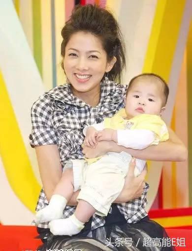 大s感情状况（大S与柴智屏晒合影）(35)