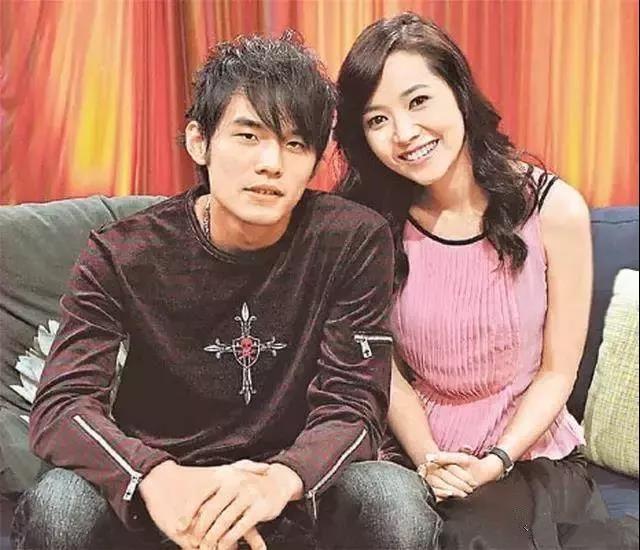 侯佩岑谈过几次恋爱（深扒侯佩岑情史）(47)