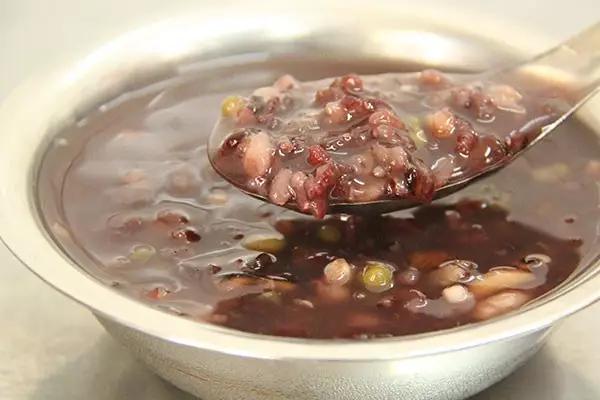 南宁公认最好吃的餐厅（南宁这30家值得一吃的餐厅）(116)