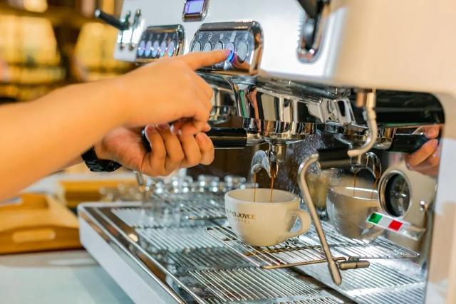 云南普洱茶马古道普洱茶市场（来最美茶城云南普洱）(33)