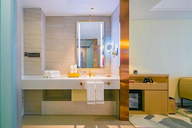 云南普洱茶马古道普洱茶市场（来最美茶城云南普洱）(24)