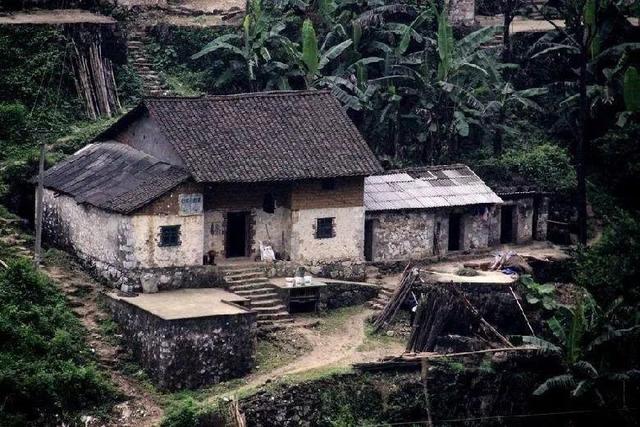 马加爵案受害者家里人（马加爵3天杀害4人）(2)