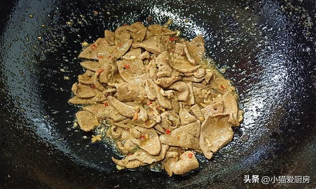 猪肝怎么炒好吃又嫩 川味（猪肝简单又好吃的做法）(11)