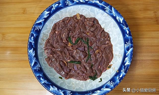 猪肝怎么炒好吃又嫩 川味（猪肝简单又好吃的做法）(6)