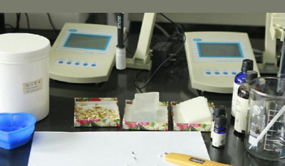 香皂制作过程,肥皂是怎么做出来的步骤图4