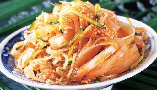 宝鸡擀面皮的由来,陕西的擀面皮以哪里最为有名图6