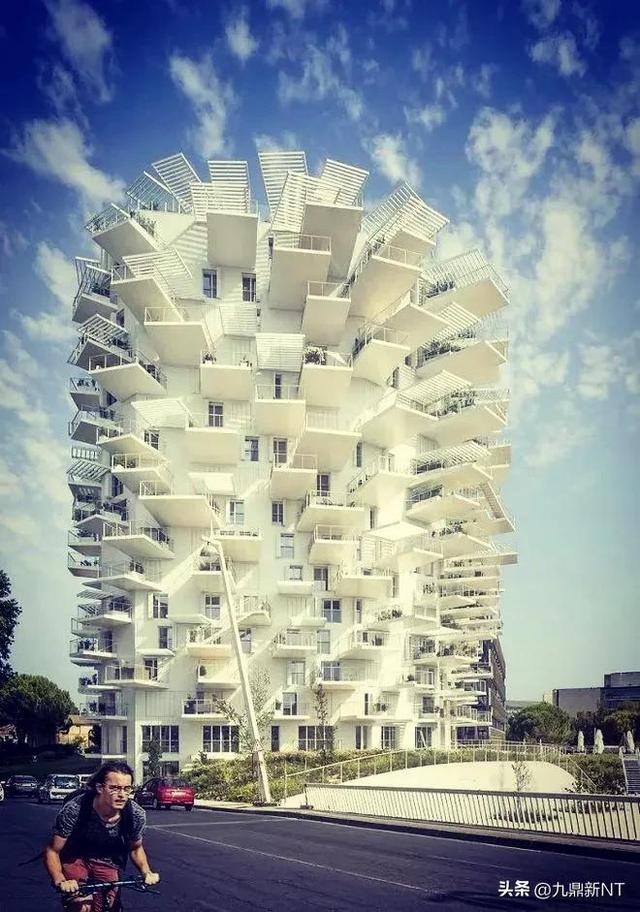 欧洲建筑了解(带你走近奇奇怪怪的世界建筑)(14)