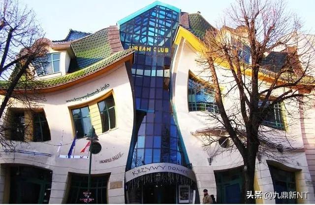 欧洲建筑了解(带你走近奇奇怪怪的世界建筑)(3)