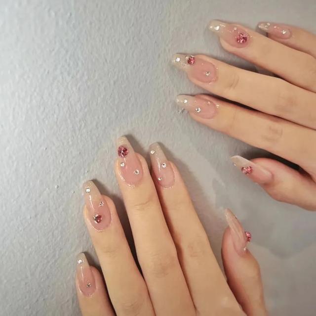 美甲师必备100种指甲（被朋友圈赞爆的指甲都长这样）(28)