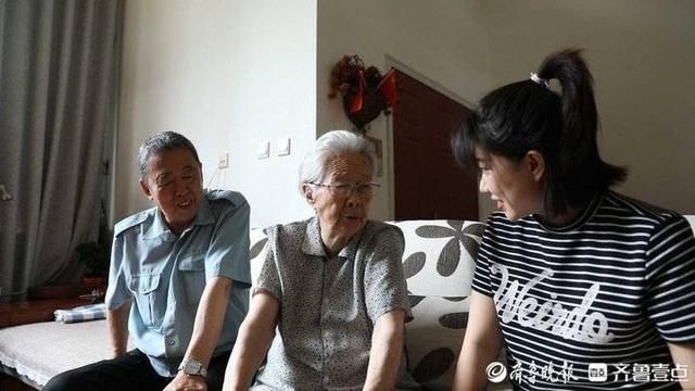 抗战胜利70周年纪念章收藏价 六枚纪念章背后的百岁抗战老兵和她的孩子们(7)