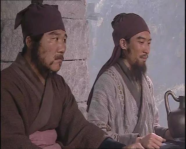 水浒传梁山108将排座次的玄机(梁山上的英雄排座次原来规则非常多)(12)