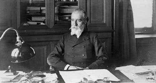 最初元素周期表是谁制造的(门捷列夫发明元素周期表却无缘诺贝尔奖)(9)