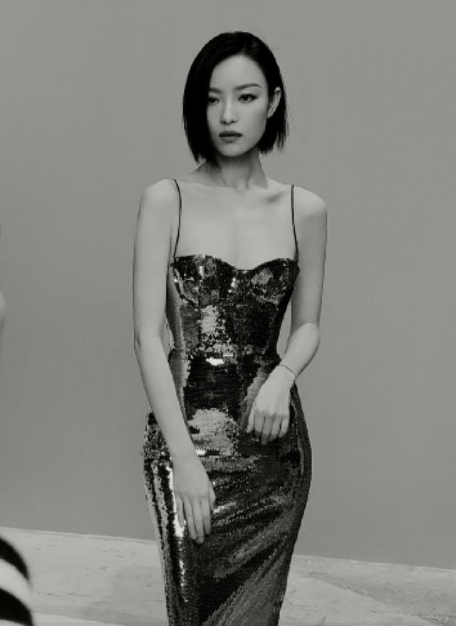 清华五大公认的校花(未出道便是校花级学霸)(29)