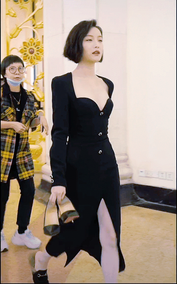 清华五大公认的校花(未出道便是校花级学霸)(30)