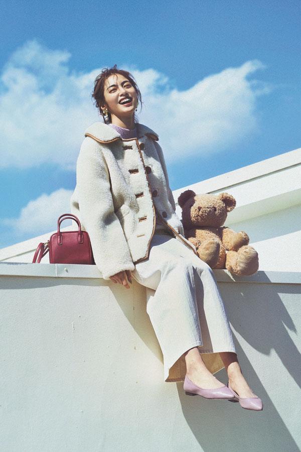 一件黑色针织衫的七种搭配（一件紫色针织衫的穿搭灵感）(7)