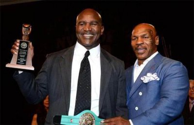 ​帕奎奥拳击生涯表（只有五人进入顶级富豪榜单）