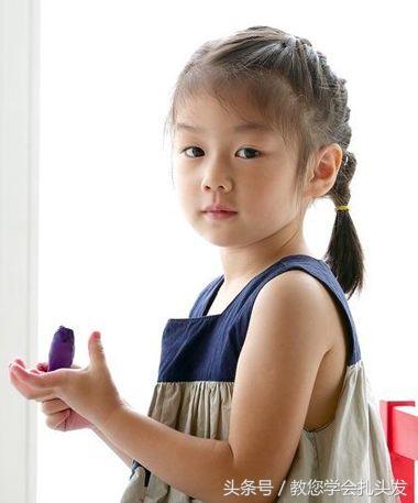 扎发教程简单好看儿童中短发（8款简易的女孩短发扎发发型）(4)