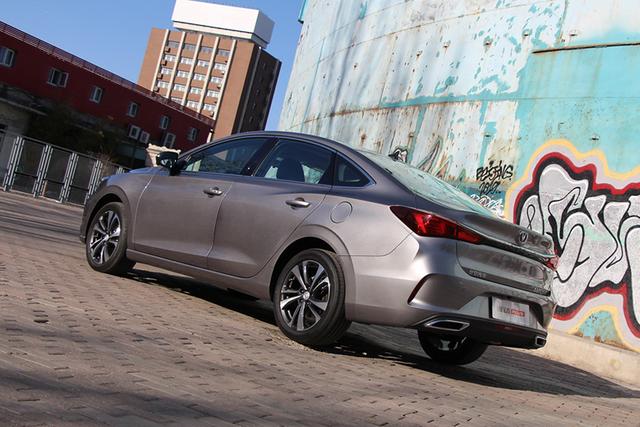 最经济实惠的家用代步轿车怎么选(最便宜的几款家用代步轿车)(4)