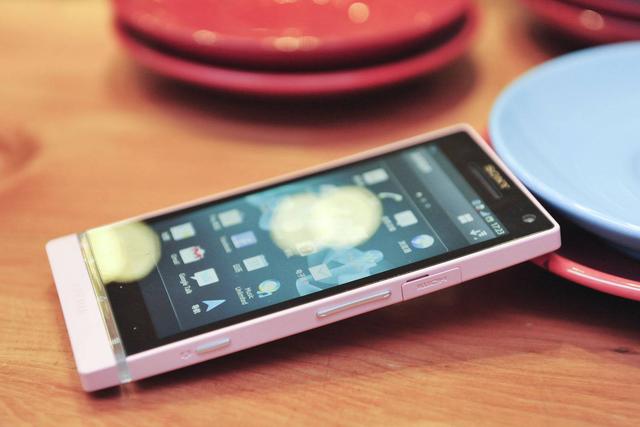 索尼下一代旗舰手机(如果索尼也复刻旧手机)(1)