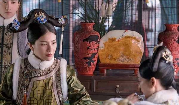 答应常在贵人睡通铺,故宫每个宫住几个妃子图2