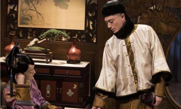 答应常在贵人睡通铺,故宫每个宫住几个妃子图3