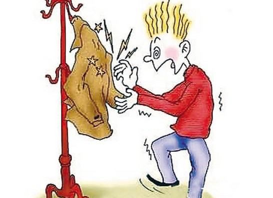 静电怎么消除小妙招,摸什么东西可以消除静电图3