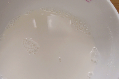 肠粉的米浆是怎么调的,肠粉浆是用什么调出来的图3