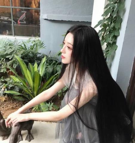 长期禁欲的女生长相 原来禁欲系美女都长这个样(24)