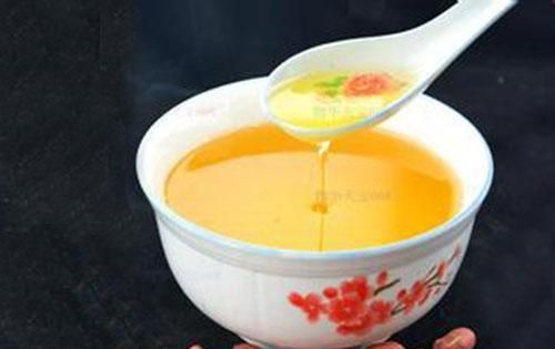 冬天,花生油凝固了,怎样解冻呢