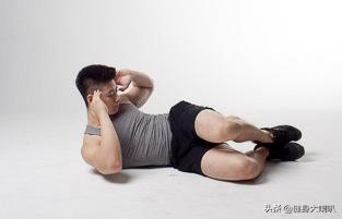 练腹部4个最简单的腹肌训练（腹部肌肉训练的5个技巧）(12)