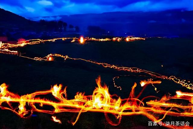 关于彝族的火把节详细介绍（彝族特有的节日就是火把节）(3)